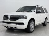 Used 2017 Lincoln Navigator Select image 3