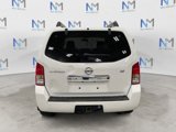 Used 2010 Nissan Pathfinder SE image 4