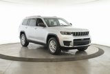 Used 2021 Jeep Grand Cherokee L Laredo w/ Luxury Tech Group I image 2