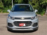 Used 2020 Chevrolet Trax LT w/ LT Convenience Package image 2