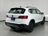 Certified 2022 Volkswagen Taos S image 4