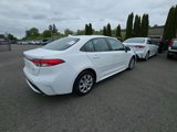 Used 2021 Toyota Corolla LE image 3