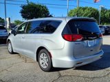 Used 2023 Chrysler Voyager LX image 2