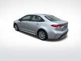 Used 2022 Toyota Corolla LE image 3