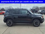 New 2023 Jeep Renegade Trailhawk image 4