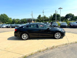 Used 2017 Chevrolet Malibu LT image 4