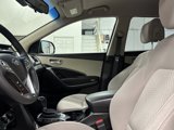 Used 2018 Hyundai Santa Fe SE image 4