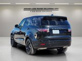 New 2025 Land Rover Discovery Dynamic SE image 4