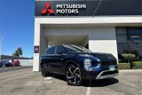New 2025 Mitsubishi Outlander SE image 2