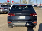 New 2024 Volkswagen Taos SE image 5