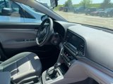 Used 2017 Hyundai Elantra SE image 2
