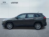 Used 2015 Jeep Cherokee Sport image 2