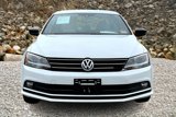 Used 2016 Volkswagen Jetta Sport image 3