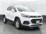 Used 2019 Chevrolet Trax LT w/ LT Convenience Package image 2