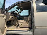 Used 2011 Chevrolet Suburban LT w/ Luxury Package image 4