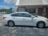 Used 2014 Nissan Altima 2.5 S w/ Sport Value Package image 3