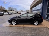 Used 2017 Volkswagen Golf SEL image 6