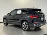 Used 2022 Volkswagen Taos SE w/ IQ.Drive SE Package image 5