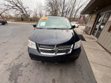 Used 2016 Dodge Grand Caravan SXT image 3