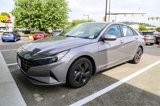 Used 2022 Hyundai Elantra SEL image 3