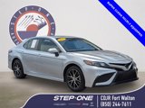 Used 2023 Toyota Camry SE image 2