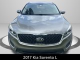 Used 2017 Kia Sorento L image 2