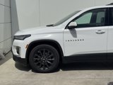 Used 2023 Chevrolet Traverse RS image 4