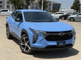 Used 2024 Chevrolet Trax RS w/ Driver Confidence Package image 2