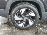 Used 2024 Volkswagen Taos SE w/ Panoramic Sunroof Package image 5