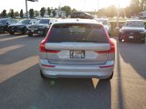 Used 2022 Volvo XC60 B5 Momentum w/ Advanced Package image 6