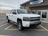 Used 2011 Chevrolet Silverado 1500 LT w/ Max Trailering Pack image 2