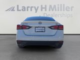 Used 2023 Nissan Altima 2.5 SR w/ SR Premium Package image 4
