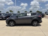 Used 2018 Toyota RAV4 LE image 4