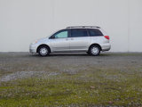 Used 2004 Toyota Sienna LE image 3