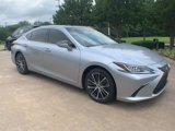 Certified 2022 Lexus ES 350 w/ Premium Package image 2