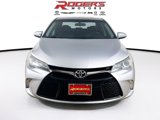 Used 2015 Toyota Camry SE image 2
