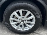 Used 2017 Nissan Rogue SV image 3