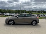 Used 2017 Chevrolet Cruze LT w/ Convenience Package image 4