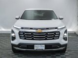 New 2025 Chevrolet Equinox LT image 2
