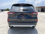 Used 2023 Ford Escape Platinum image 5