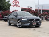 Used 2021 Volvo S60 T5 Momentum image 2