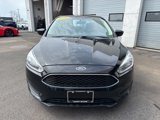 Used 2018 Ford Focus SE image 2