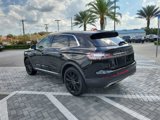 Used 2021 Lincoln Nautilus Reserve w/ Monochromatic Package image 3
