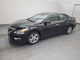 Used 2015 Nissan Altima 2.5 SV image 2