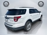 Used 2018 Ford Explorer XLT w/ Equipment Group 202A image 3