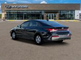 New 2025 Hyundai Elantra SE image 5