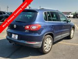 Used 2011 Volkswagen Tiguan SE image 3