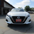 Used 2021 Nissan Altima 2.5 SR w/ SR Premium Package image 3