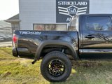 Used 2020 Toyota Tacoma TRD Off-Road image 5