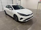 Used 2024 Kia Forte LXS image 3